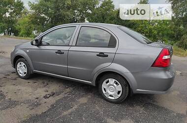 Седан Chevrolet Aveo 2011 в Кременчуці