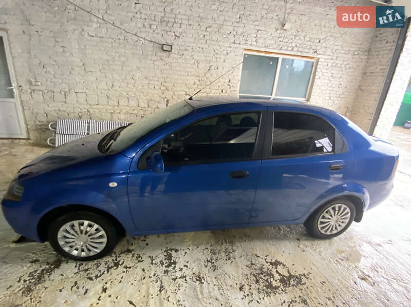 Седан Chevrolet Aveo 2006 в Дружковке