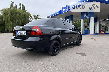 Седан Chevrolet Aveo 2011 в Сумах