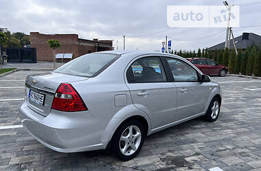 Седан Chevrolet Aveo 2008 в 