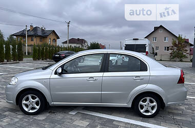 Седан Chevrolet Aveo 2008 в 