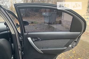 Седан Chevrolet Aveo 2011 в 