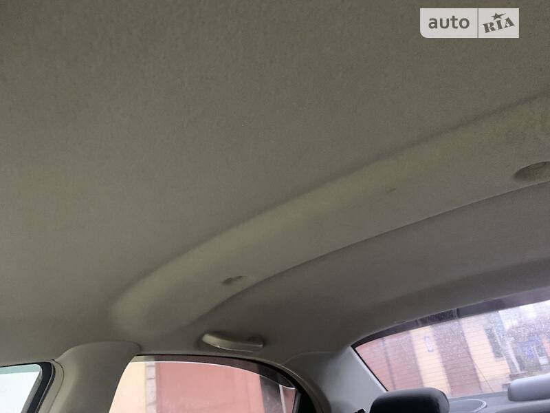Седан Chevrolet Aveo 2011 в Кривом Роге