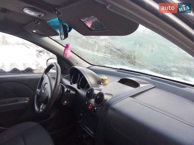 Седан Chevrolet Aveo 2006 в Межгорье фото 5 Седан Chevrolet Aveo 2006 в Межгорье