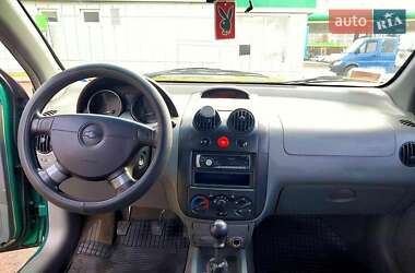 Седан Chevrolet Aveo 2005 в Луцке