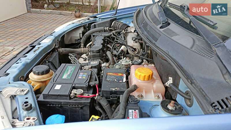 Седан Chevrolet Aveo 2006 в Одессе