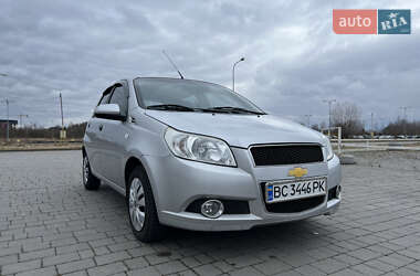 Хэтчбек Chevrolet Aveo 2010 в Львове