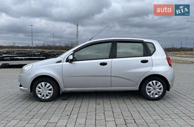 Хэтчбек Chevrolet Aveo 2010 в Львове