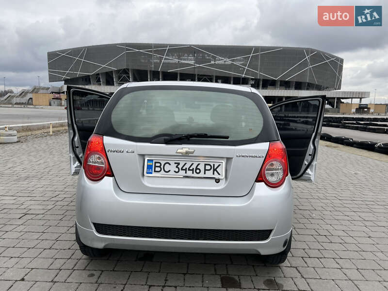 Хэтчбек Chevrolet Aveo 2010 в Львове