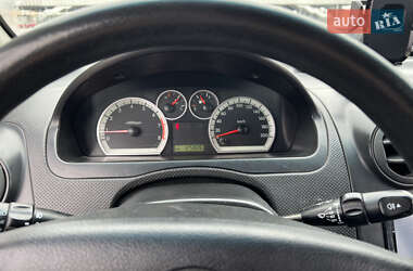 Хэтчбек Chevrolet Aveo 2010 в Львове
