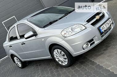 Седан Chevrolet Aveo 2010 в 
