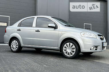 Седан Chevrolet Aveo 2010 в 
