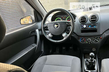 Седан Chevrolet Aveo 2010 в 
