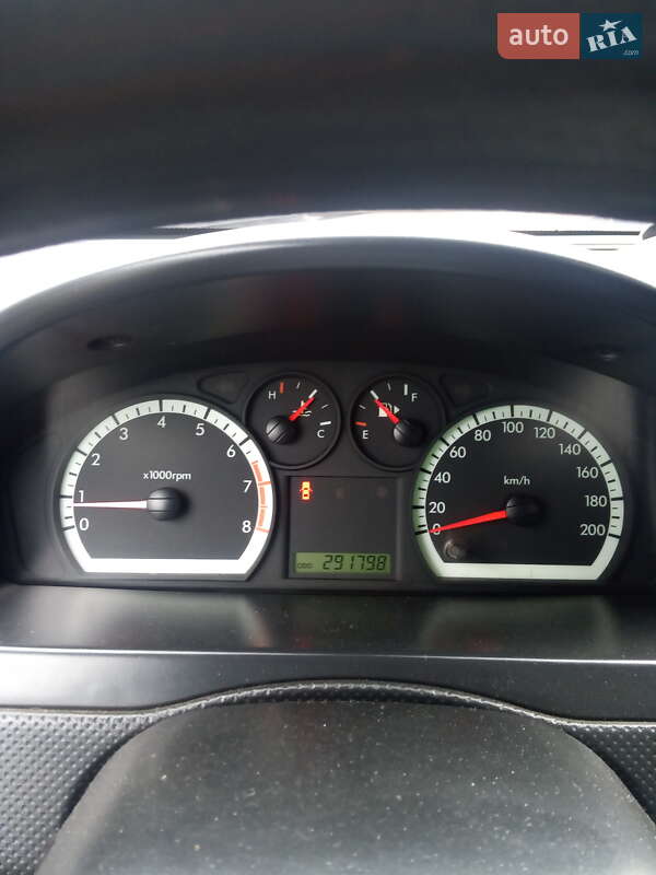 Универсал Chevrolet Aveo 2006 в Вознесенске