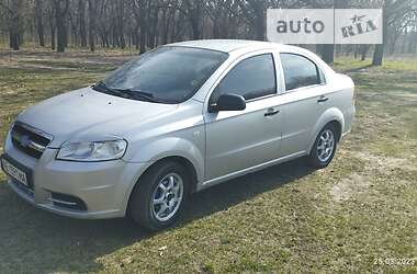 Седан Chevrolet Aveo 2006 в Днепре