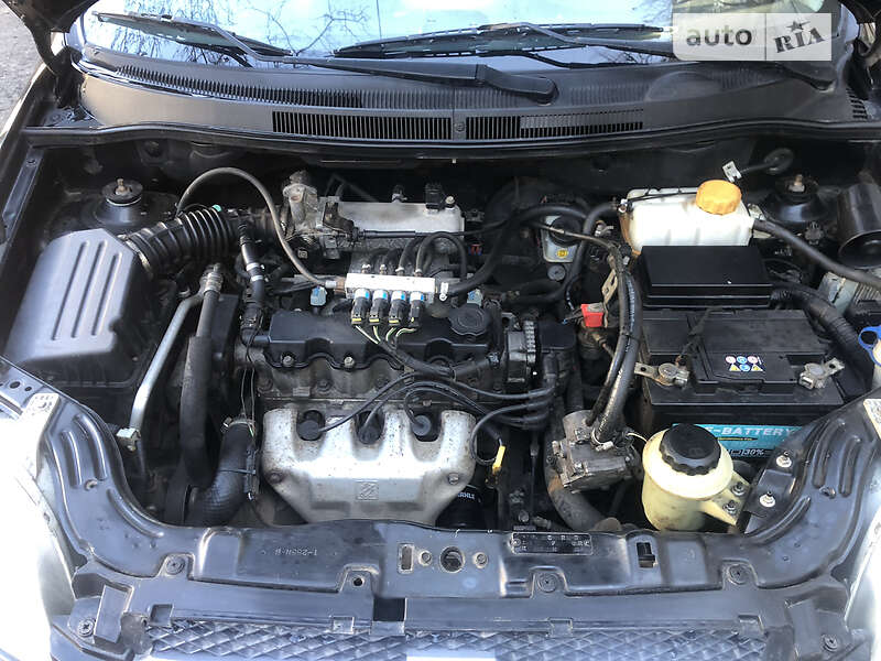 Минивэн Chevrolet Aveo 2011 в Березане фото 5 Минивэн Chevrolet Aveo 2011 в Березане