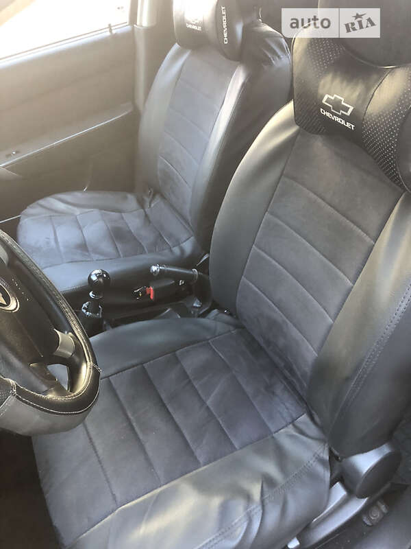 Минивэн Chevrolet Aveo 2011 в Березане фото 13 Минивэн Chevrolet Aveo 2011 в Березане