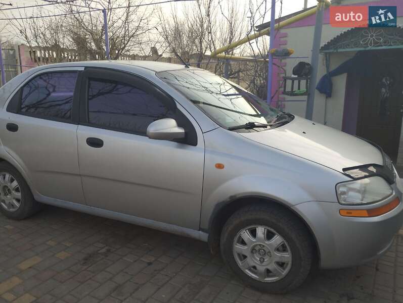 Седан Chevrolet Aveo 2005 в Одессе