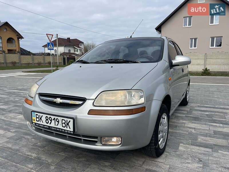 Седан Chevrolet Aveo 2004 в Луцке фото 2 Седан Chevrolet Aveo 2004 в Луцке