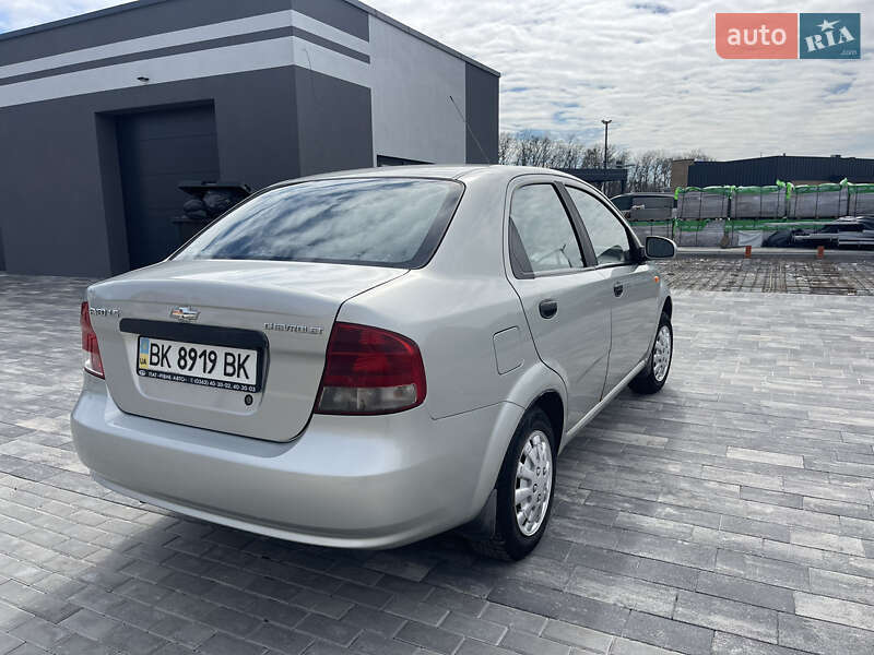 Седан Chevrolet Aveo 2004 в Луцке фото 19 Седан Chevrolet Aveo 2004 в Луцке