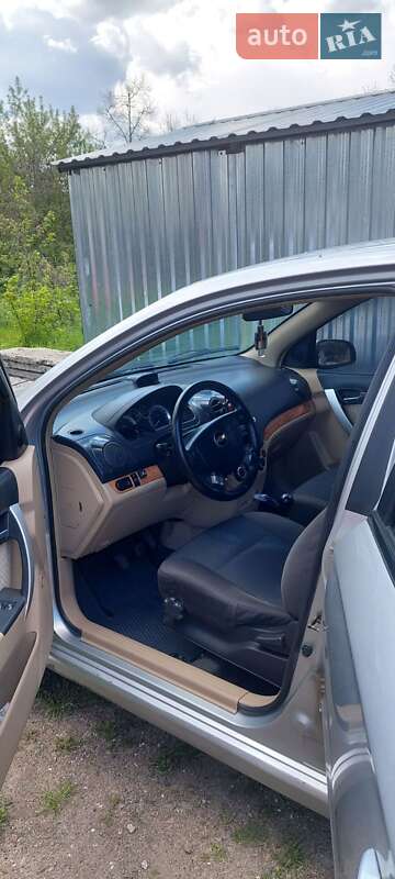 Седан Chevrolet Aveo 2008 в Первомайську