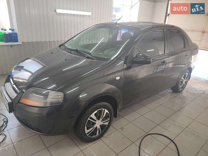 Седан Chevrolet Aveo 2005 в Софиевской Борщаговке