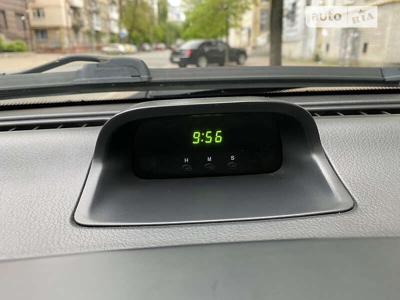 Седан Chevrolet Aveo 2008 в Києві