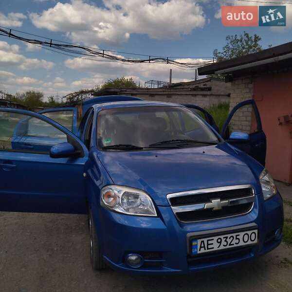 Седан Chevrolet Aveo 2008 в Кривому Розі