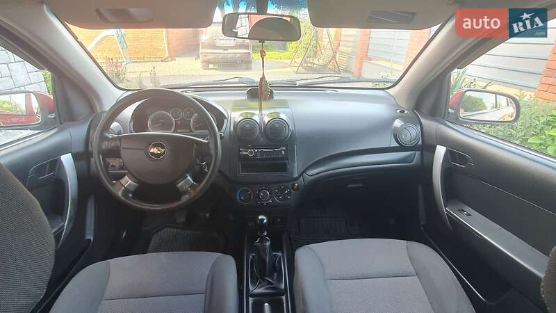 Седан Chevrolet Aveo 2011 в Львове