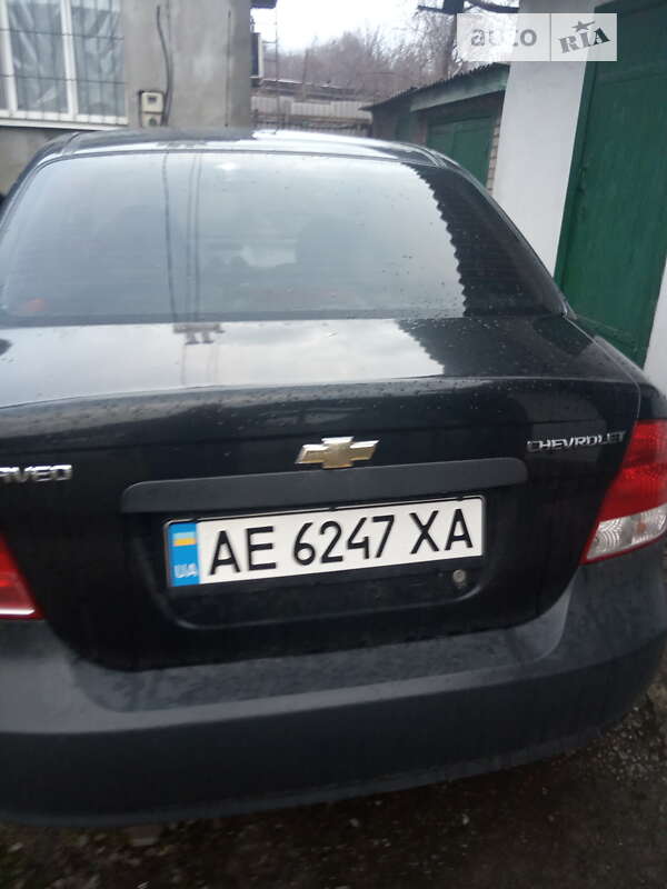 Седан Chevrolet Aveo 2005 в Каменском