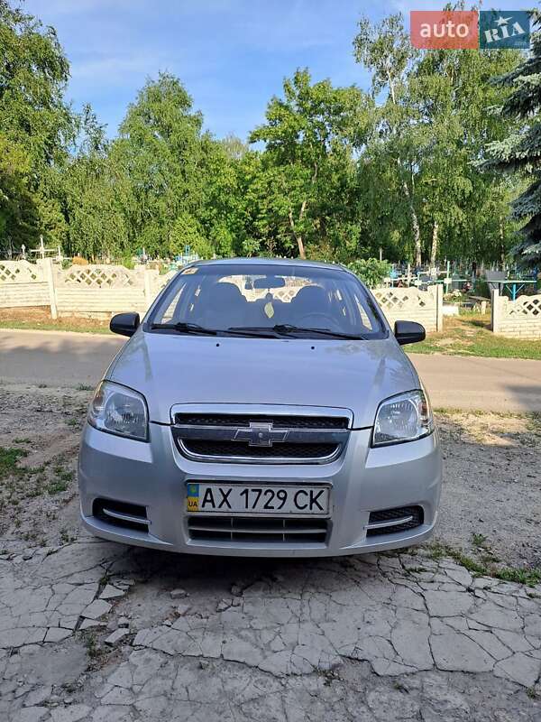 Седан Chevrolet Aveo 2011 в Харкові