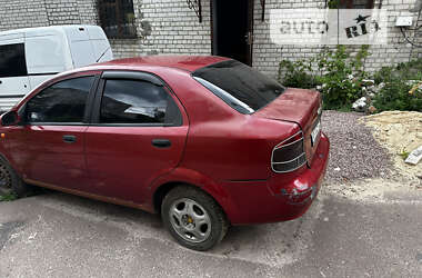 Седан Chevrolet Aveo 2004 в Житомирі