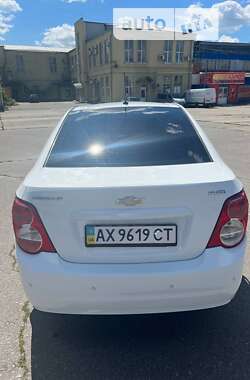 Седан Chevrolet Aveo 2012 в Харкові