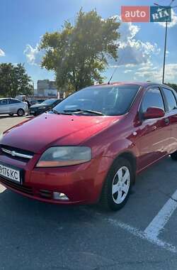 Хэтчбек Chevrolet Aveo 2006 в Днепре