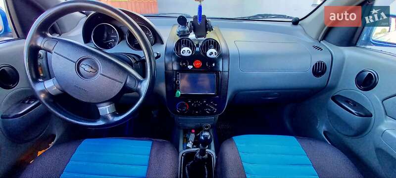 Хэтчбек Chevrolet Aveo 2005 в Львове фото 12 Хэтчбек Chevrolet Aveo 2005 в Львове