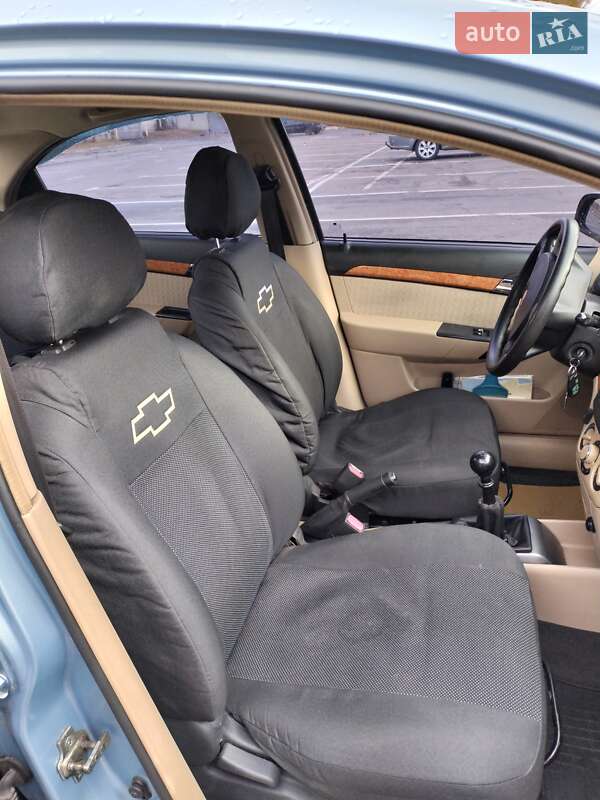 Седан Chevrolet Aveo 2007 в Черкассах