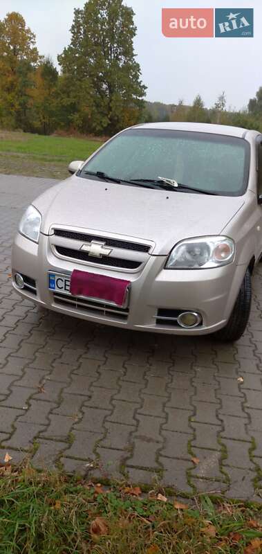 Седан Chevrolet Aveo 2008 в Черновцах