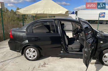 Седан Chevrolet Aveo 2007 в Киеве