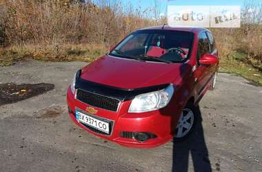 Хэтчбек Chevrolet Aveo 2008 в 