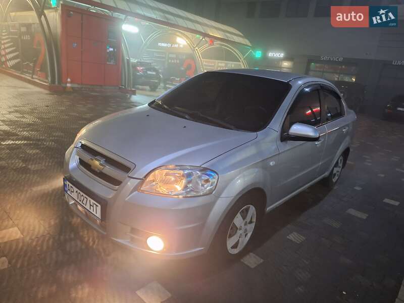 Седан Chevrolet Aveo 2008 в Ужгороде