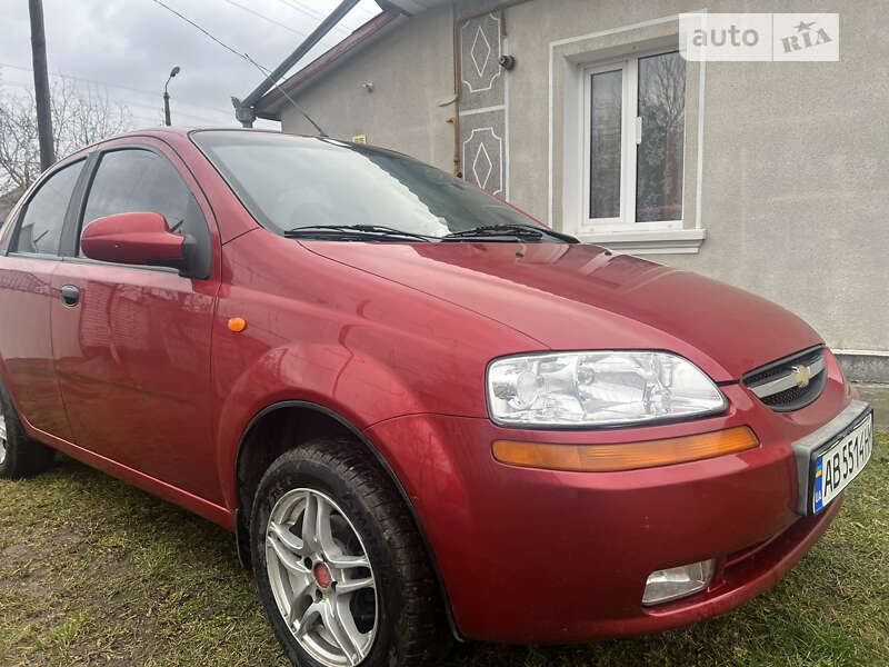Седан Chevrolet Aveo 2005 в Виннице