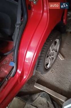 Хэтчбек Chevrolet Aveo 2007 в 