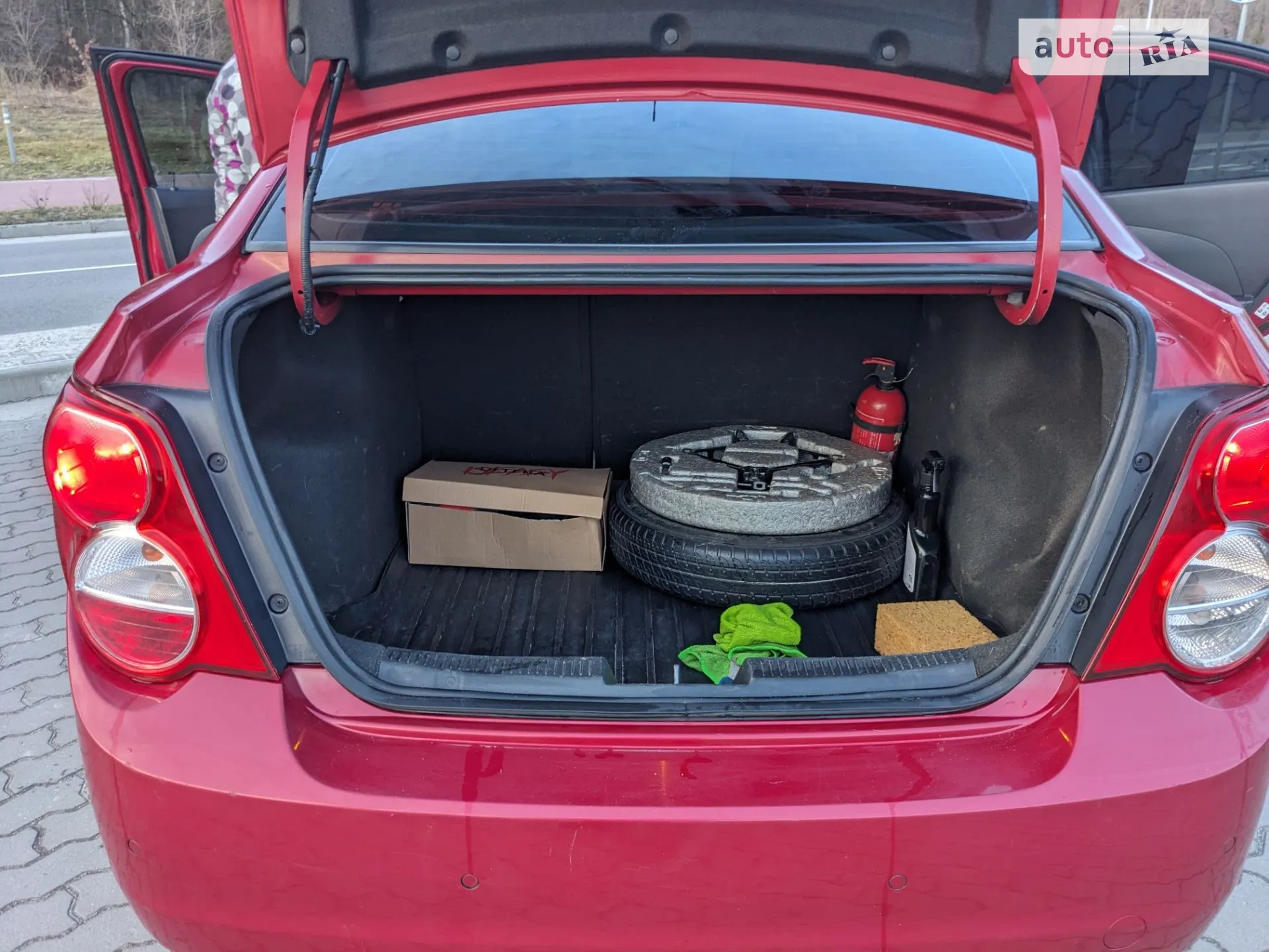 2013 Chevrolet Aveo - мініатюра 19