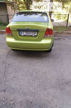 Седан Chevrolet Aveo 2004 в Ивано-Франковске