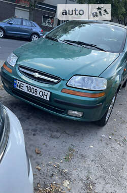 Седан Chevrolet Aveo 2004 в Львові