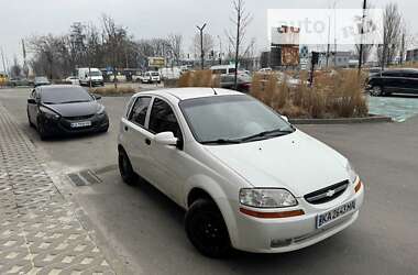 Хэтчбек Chevrolet Aveo 2003 в Киеве