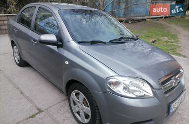 Седан Chevrolet Aveo 2011 в Кам'янському