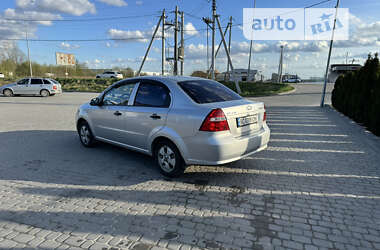 Седан Chevrolet Aveo 2008 в Львові