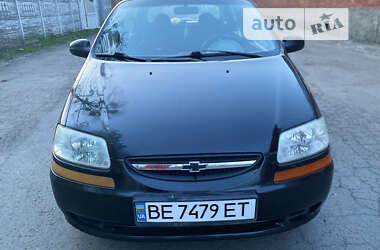 Седан Chevrolet Aveo 2005 в Голованевске