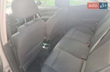 Седан Chevrolet Aveo 2007 в Києві